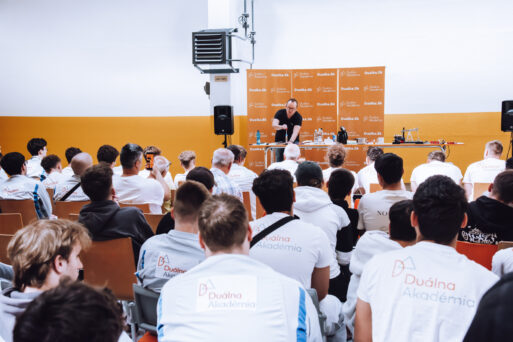 435899224_994522529341455_3234474889109562890_n-2