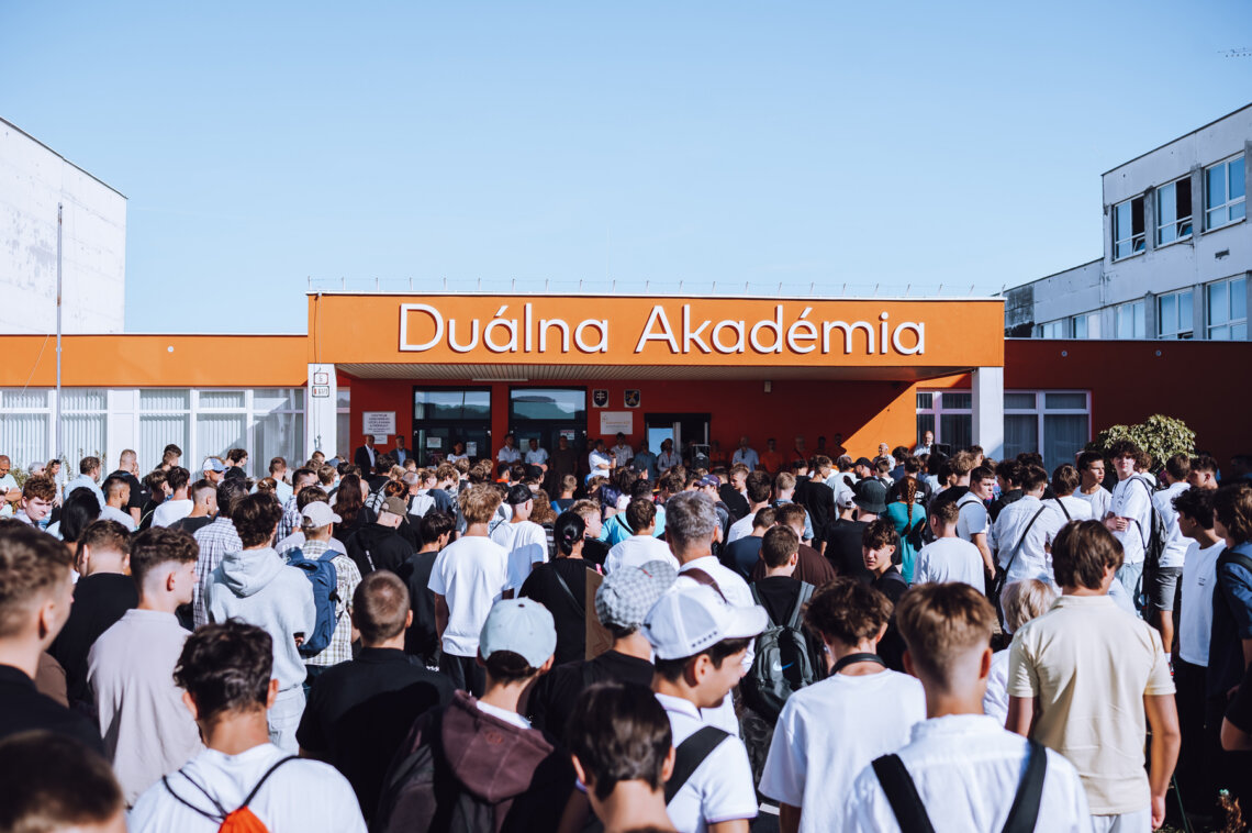 Duálna Akadémia vstupuje do svojho 11. školského roka. Prvýkrát s viac ako 500 študentmi